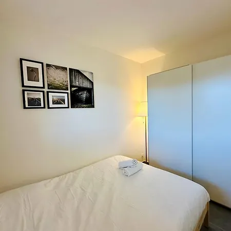 Apartment Side Ocean View Studio, 24h Check-in And Out, Air Conditioner, Close To Airport