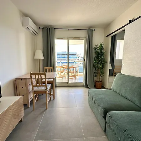 Side Ocean View Studio, 24h Check-in And Out, Air Conditioner, Close To Airport Cagnes-sur-Mer