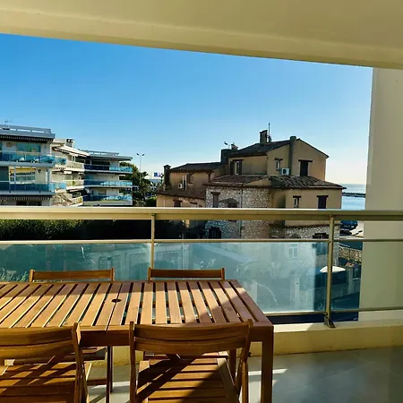 Side Ocean View Studio, 24h Check-in And Out, Air Conditioner, Close To Airport