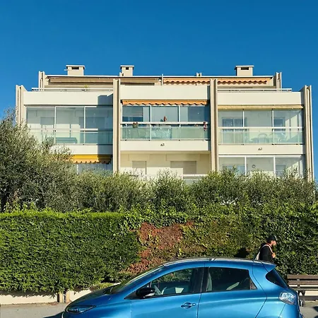 Side Ocean View Studio, 24h Check-in And Out, Air Conditioner, Close To Airport Apartamento *